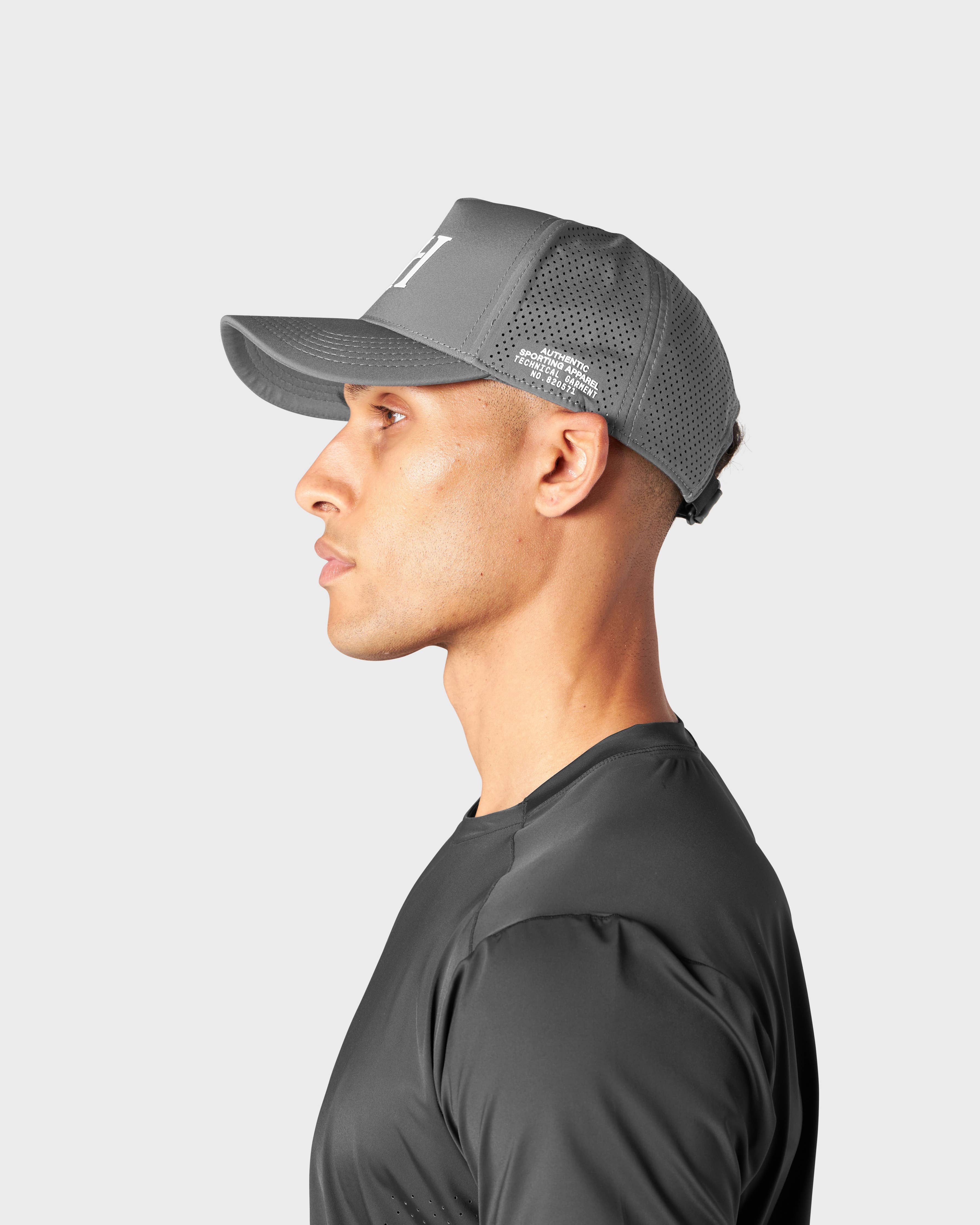 Icon Performance | Graphite
