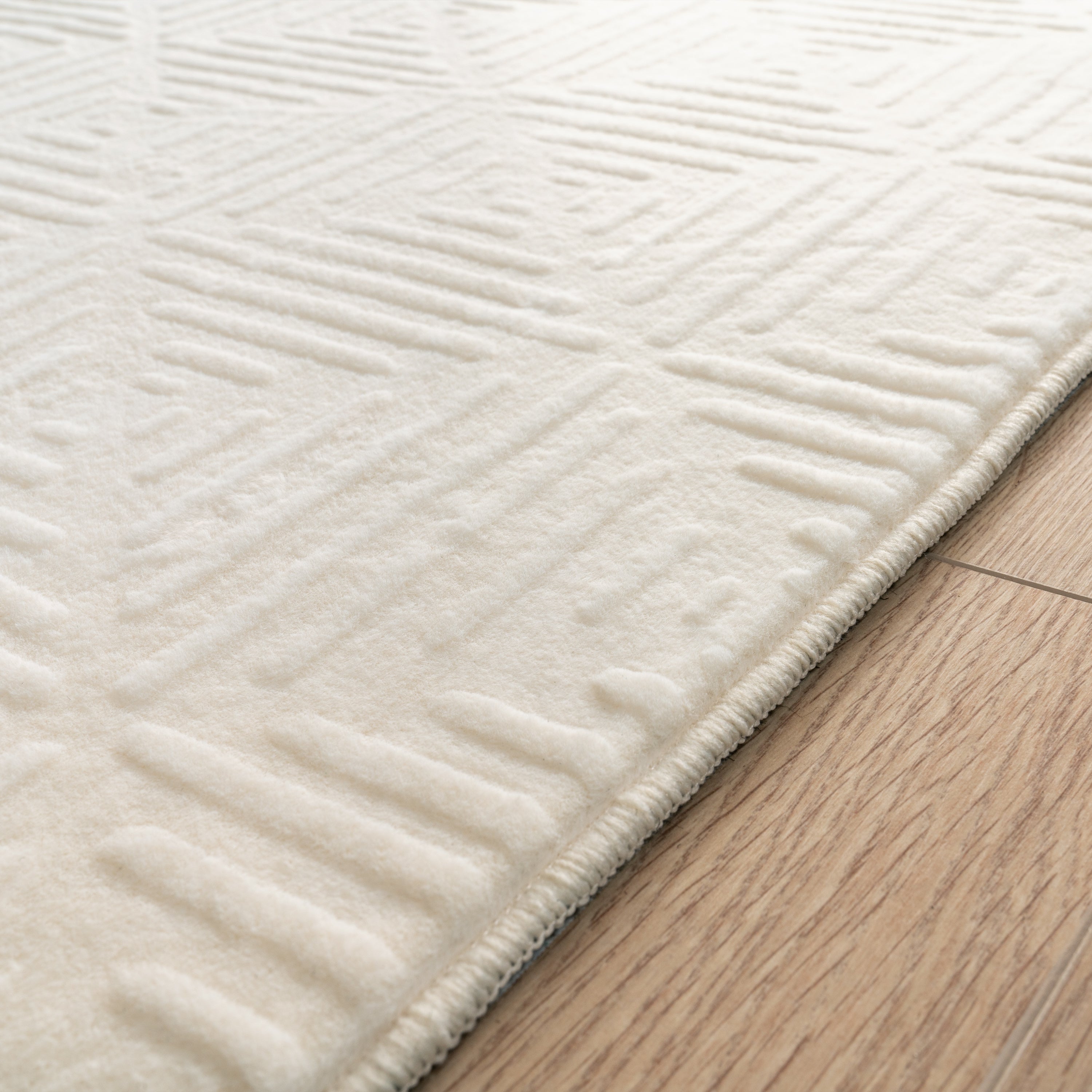 Soft Washable Area Rug Aspen with High-Low Pattern