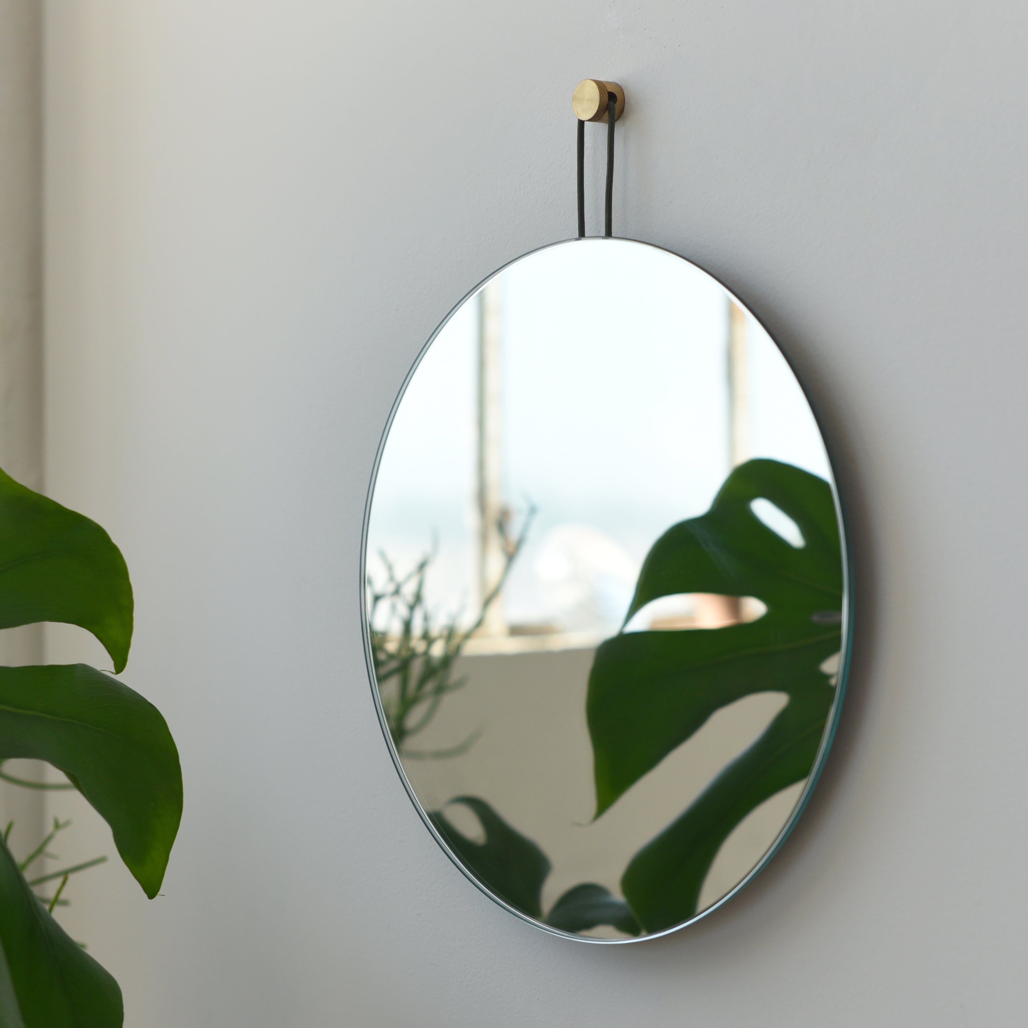 Lure Mirror - Round