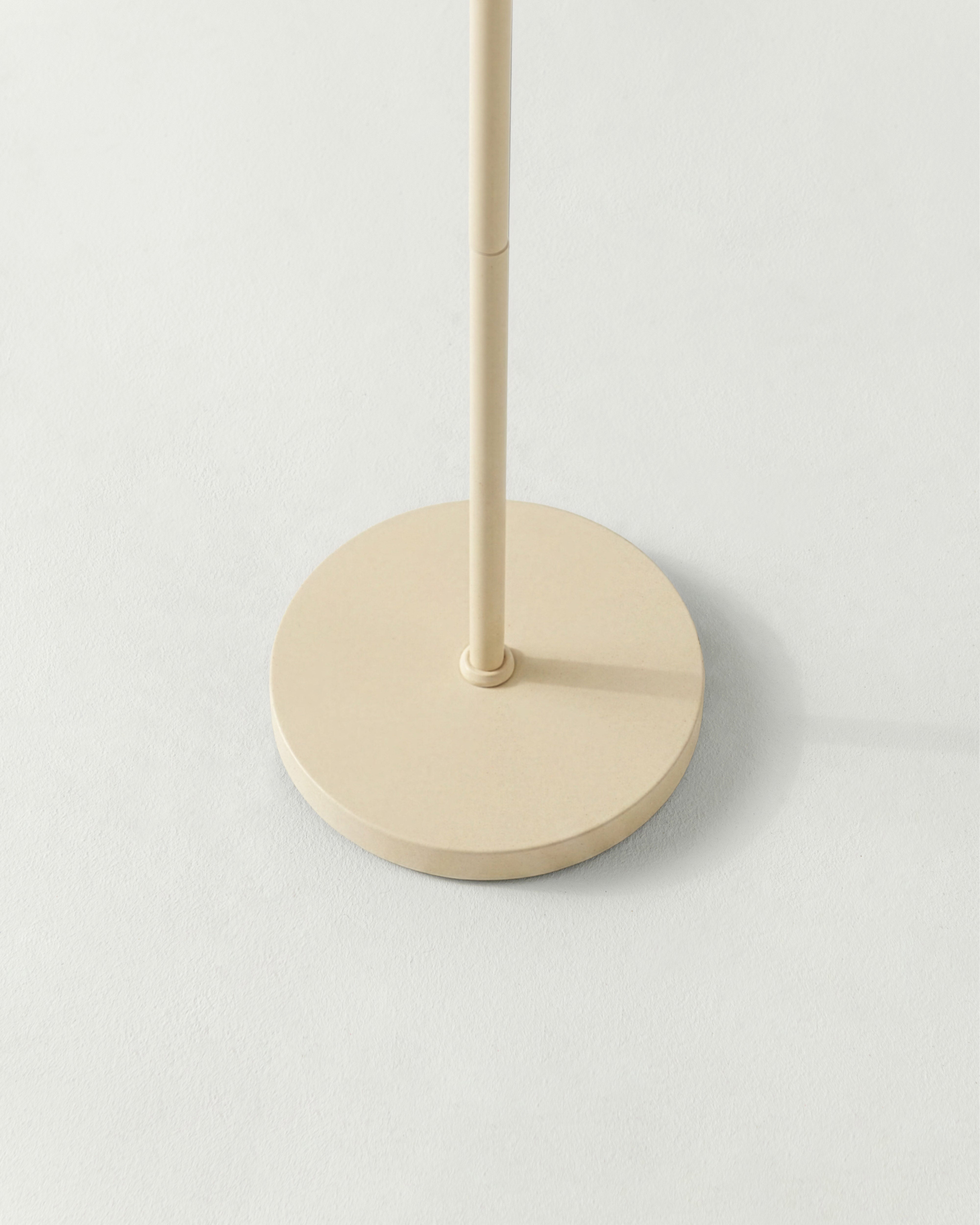 Swoop Floor Lamp
